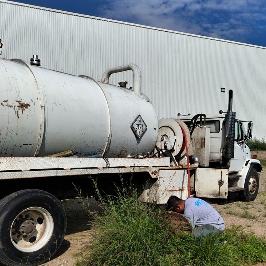 Desazolve y destape con equipo vactor